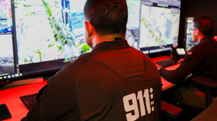 Sistema 9-1-1 prueba alertas masivas y drones durante simulacro de terremoto