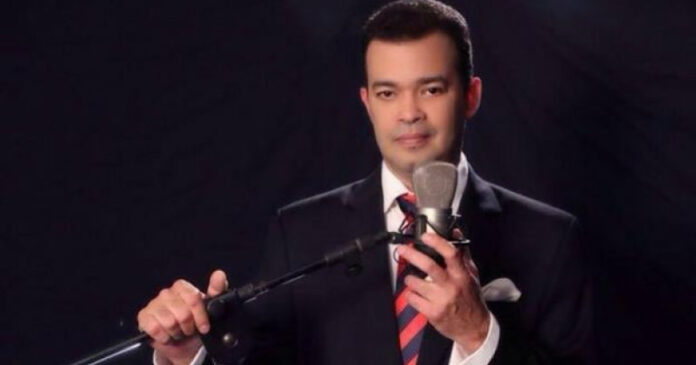 Muere Alex Bueno, el artista que conquistó merengue, bachata, salsa y bolero