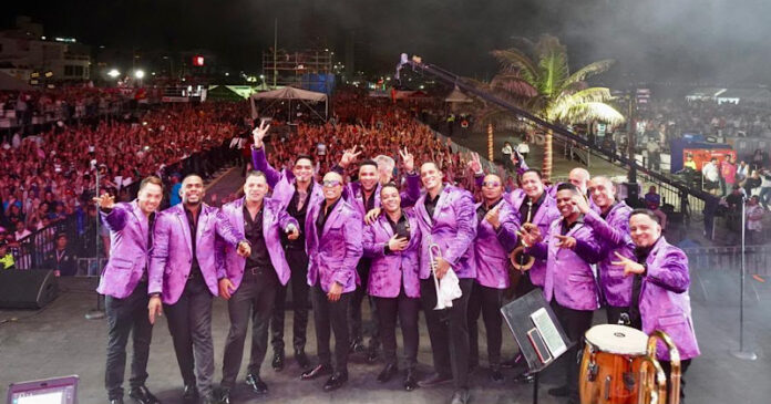 Chiquito Team Band reafirma su éxito en Veracruz
