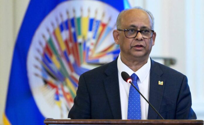 OEA pide renovar fuerza internacional contra pandillas en Haití