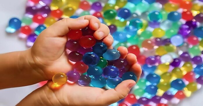UU: En vigor regulaciones prevenir accidentes con niños y ‘perlas de agua’