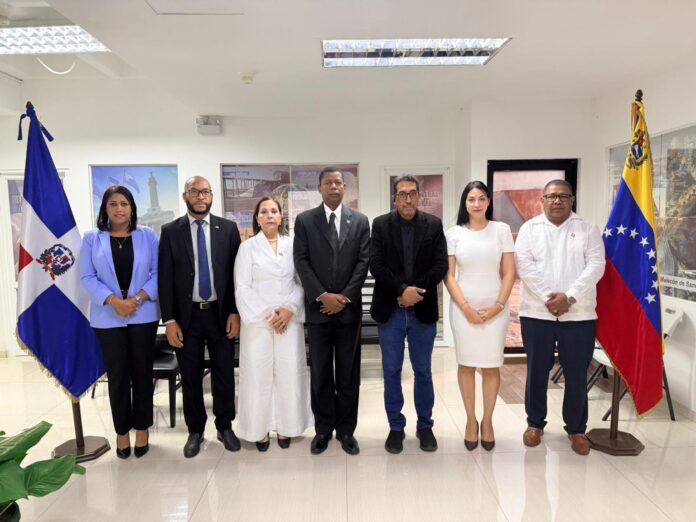 Consulado dominicano en Caracas reabre y activa todos sus servicios