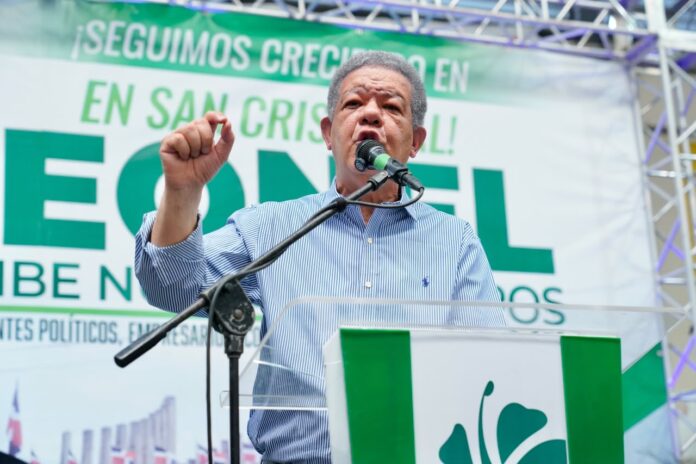 Leonel carga contra el PRM por inseguridad y costo de vida
