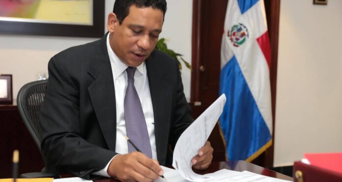 DGCP emite reglamento para agilizar las compras públicas y reducir costos