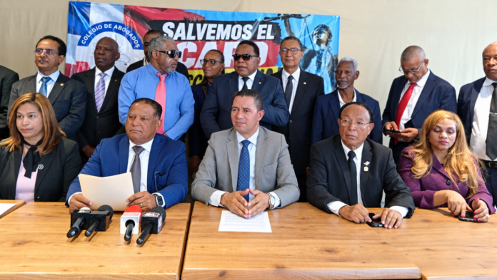Reclaman transparencia en elecciones del Colegio de Abogados