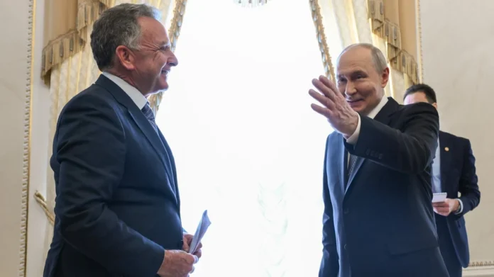 Rusia dispuesta retomar diálogo trilateral con EE.UU. y Ucrania el 10 de noviembre